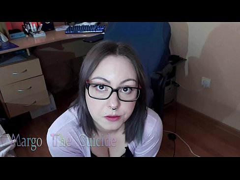 ❤️ Sexy jente med briller suger dildo dypt på kamera Vakker porno ved no.elitemangas.top ❌❤