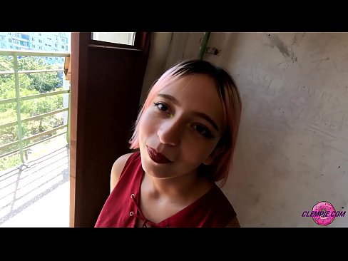 ❤️ Sensuell student suger en fremmed i utmarken - Cum On His Face Vakker porno ved no.elitemangas.top ❌❤